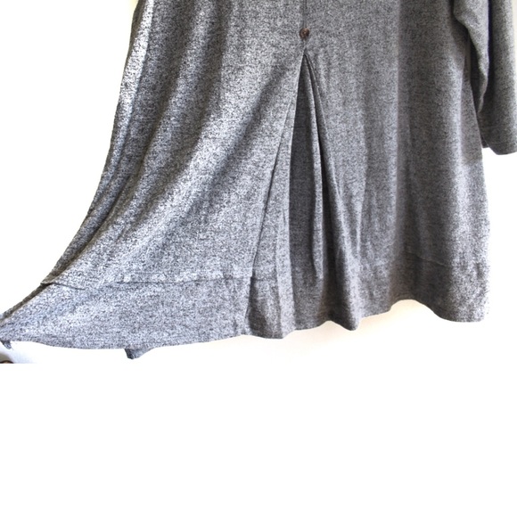 Coin 1804 Long Sleeve Pleat Tiered Button Back Tunic 2X Preowned - Picture 3 of 8